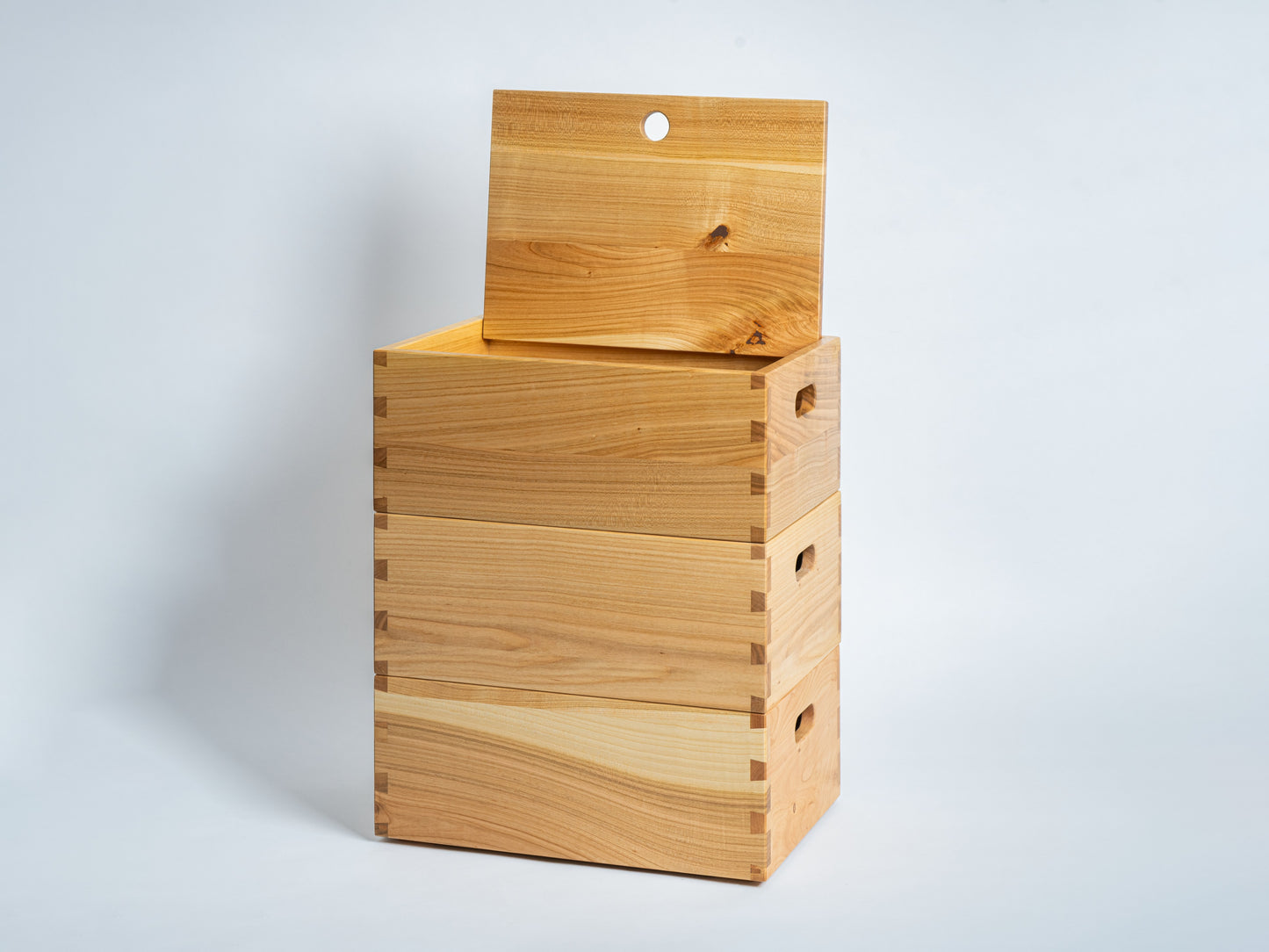 Stapelkasten aus Kirsche